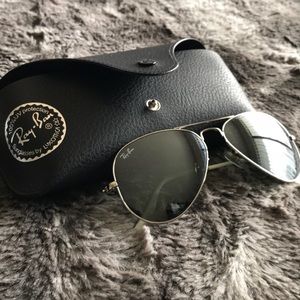 Ray Ban Aviator Sunglasses - SMALL